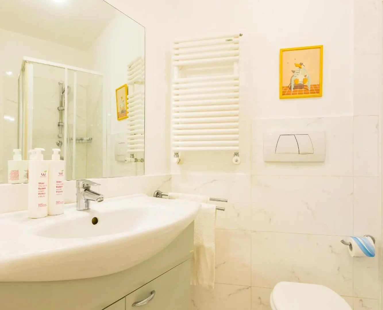 Colonna Classic Style Apartment By Wonderful Italy Naples Italy